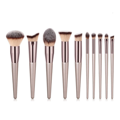 Eye shadow brush